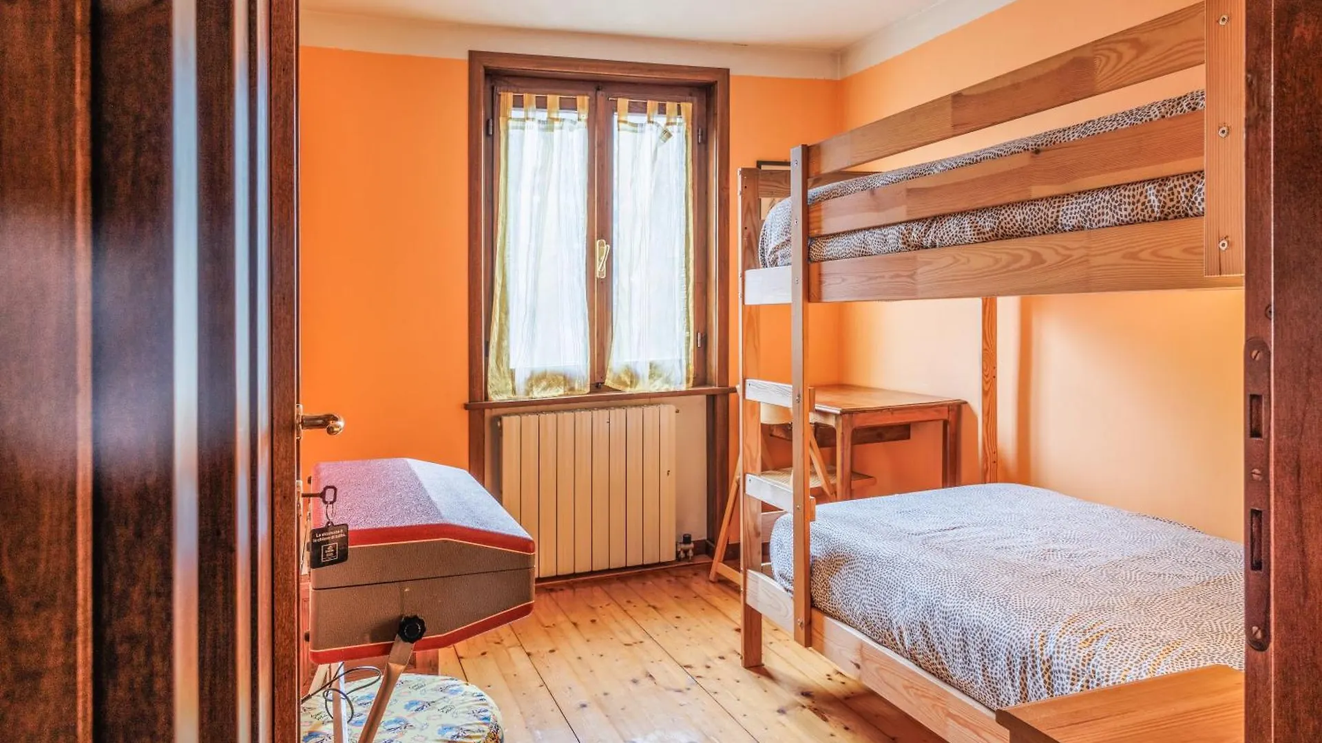 Apartment Appartamento Panoramico Edolo Italy